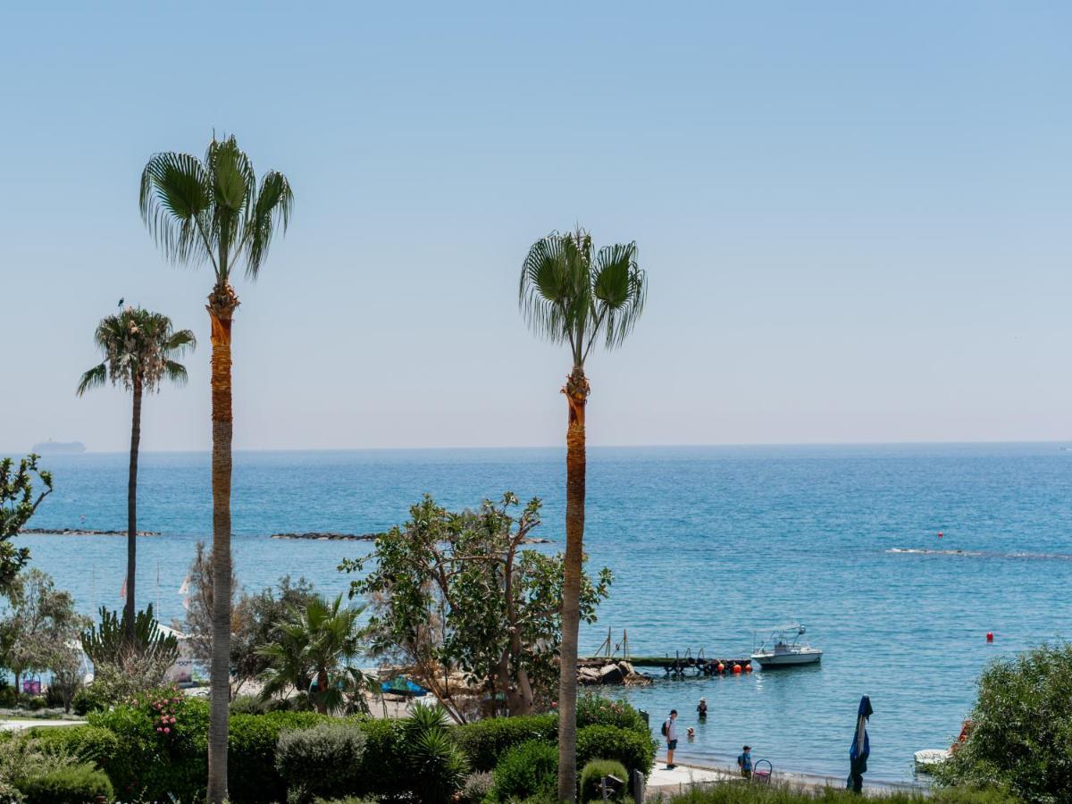 Sanders Ermitage On The Beach - Delightful 1-Bedroom Apartment With Sea View Λεμεσός Εξωτερικό φωτογραφία
