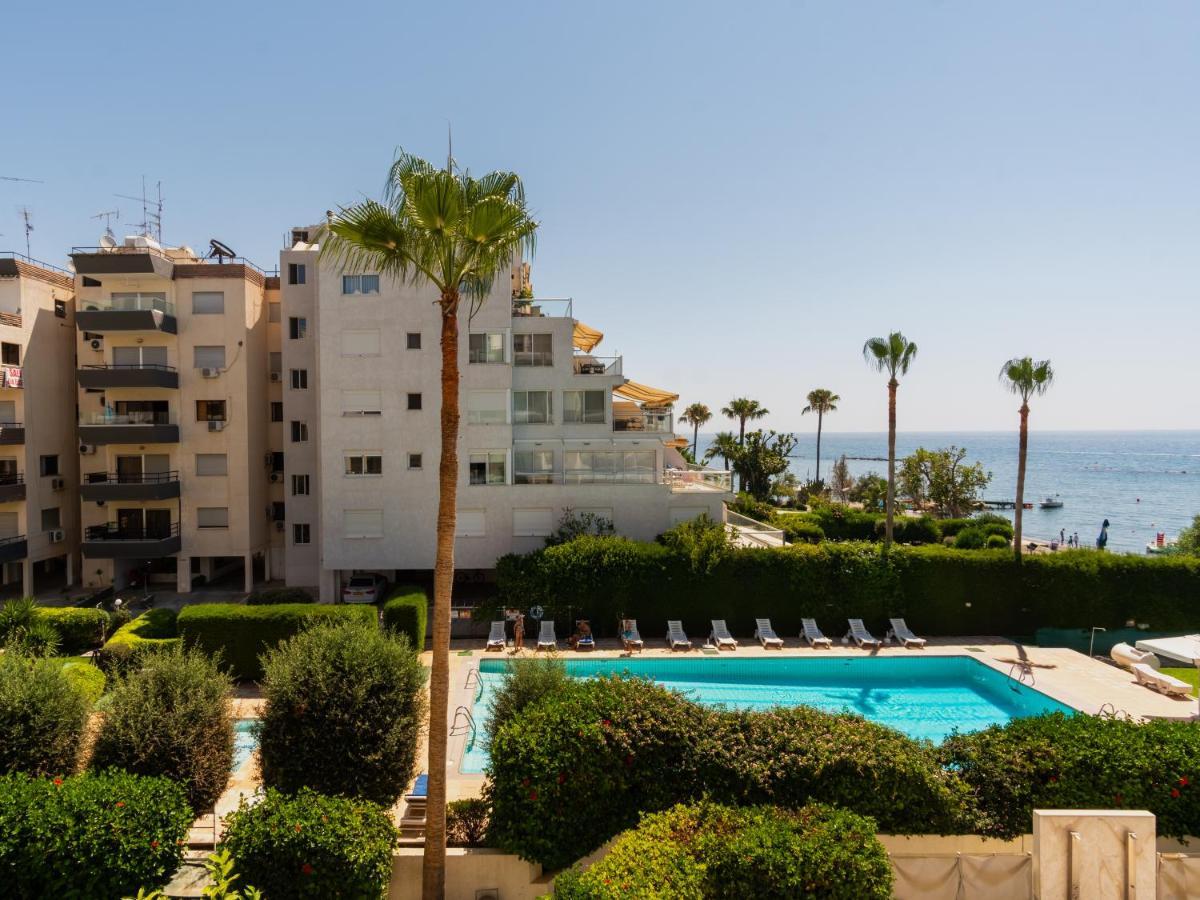 Sanders Ermitage On The Beach - Delightful 1-Bedroom Apartment With Sea View Λεμεσός Εξωτερικό φωτογραφία