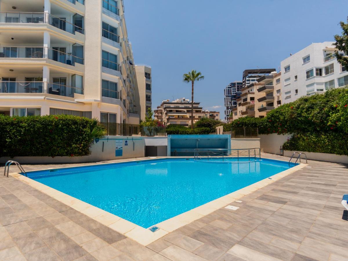 Sanders Ermitage On The Beach - Delightful 1-Bedroom Apartment With Sea View Λεμεσός Εξωτερικό φωτογραφία