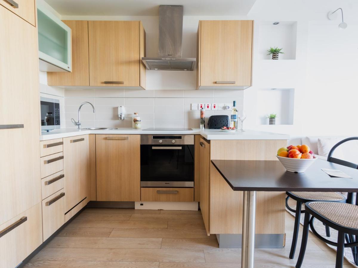 Sanders Ermitage On The Beach - Delightful 1-Bedroom Apartment With Sea View Λεμεσός Εξωτερικό φωτογραφία