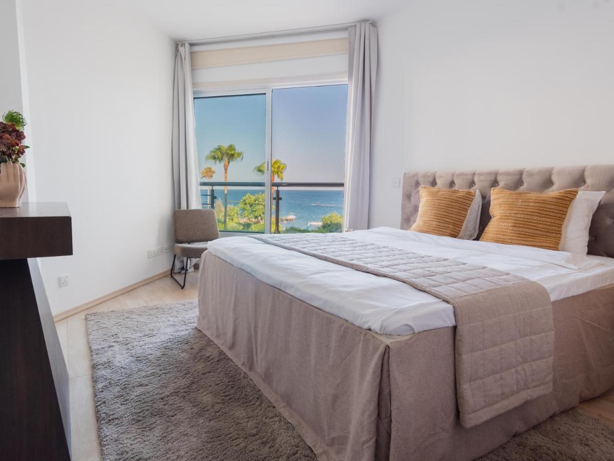 Sanders Ermitage On The Beach - Delightful 1-Bedroom Apartment With Sea View Λεμεσός Εξωτερικό φωτογραφία